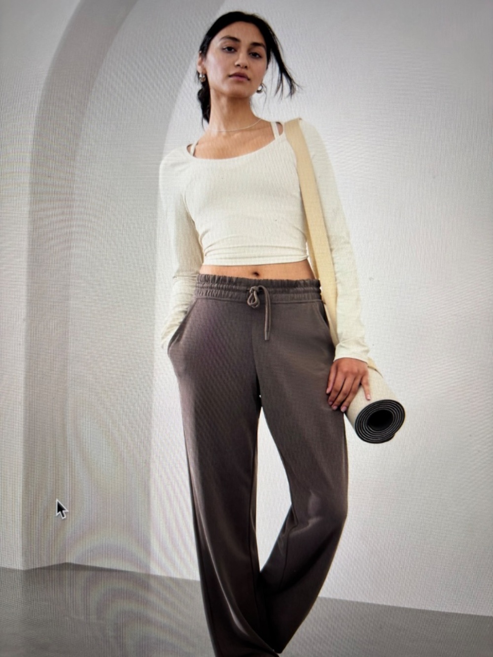 Athleta Seasoft Straight Leg Pant, Size M, Brown - Picture 3 of 4